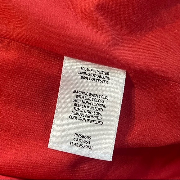 Leith floral wrap dress - Picture 11 of 13